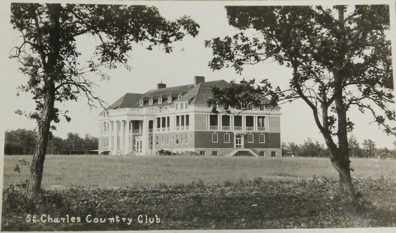 New St. Charles Country Club building, built in 1912 and burned down on 1912 Oct. 